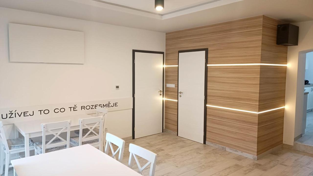 Penzion Harmonie Trhové Sviny Exterior foto