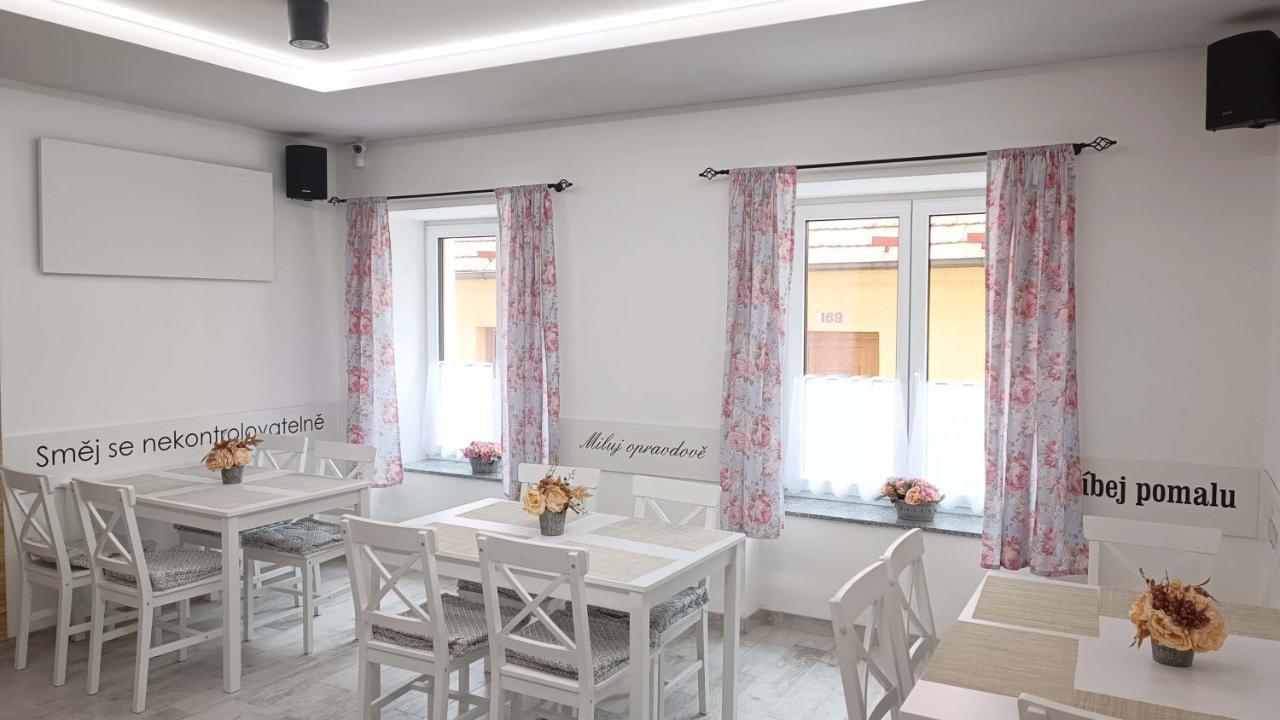 Penzion Harmonie Trhové Sviny Exterior foto